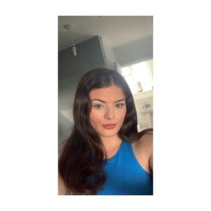 Meet your Posher, Michaela